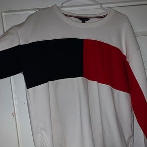 Men’s tommy hilfiger sweater/crew neck